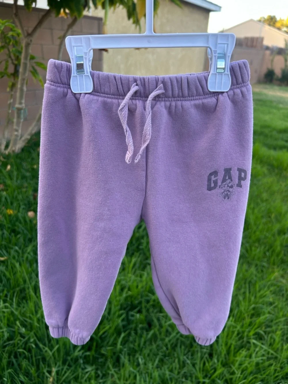 GAP Kids Purple Hooded Sweatshirt with Minnie Mouse Graphic matching set
